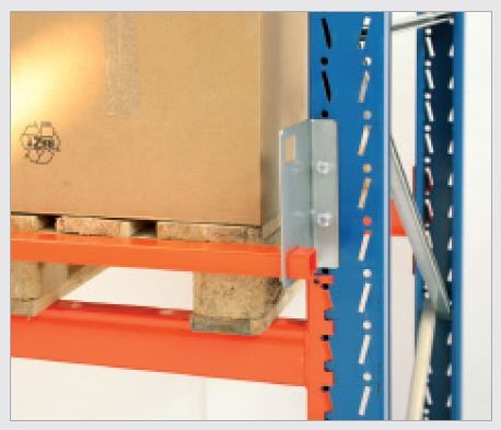 Durchschubsicherungen L=3700 mm bei freisteh. Einzelregalzeilen