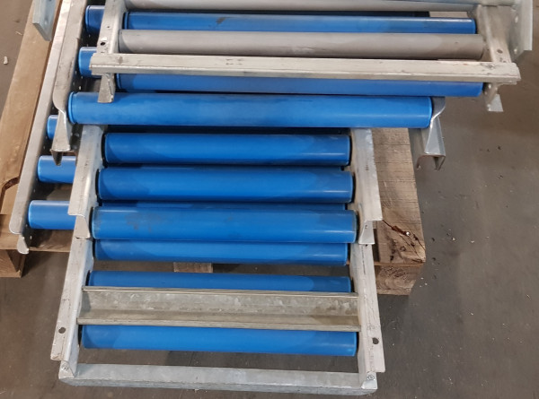 Rollenbahn Schwerkraftbahn Klappen Durchgang verschiedene Größen