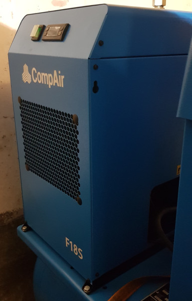 CompAir Schraubenkompressor L07-10FS