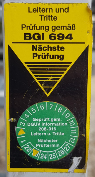 u Machine transition with platform 4900-1000-2530