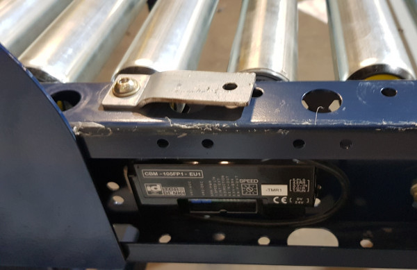 Mecalux roller conveyor roller conveyor with passage gate 24V 695+580-540-450