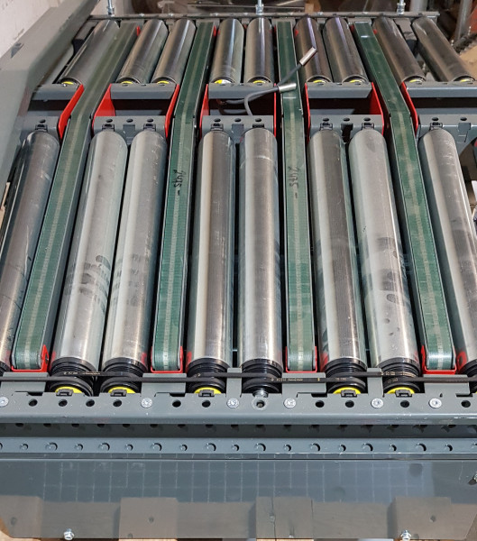 Knapp Rollenbahn Umsetzer Überschieber Transfer Zahnriemenabschieber 90° 750-510-450