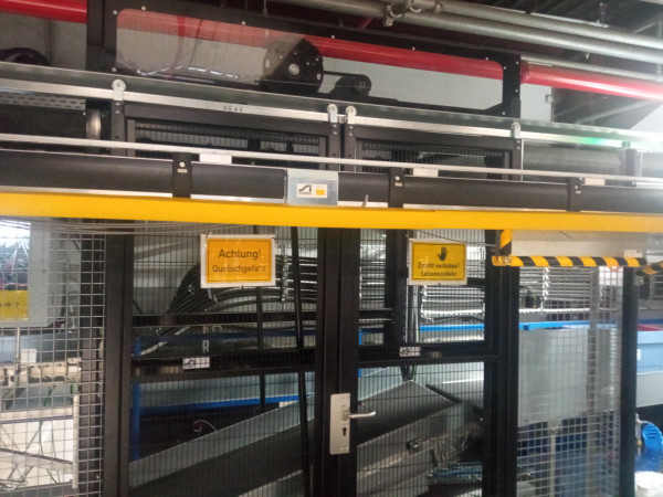 Lippert Gurtförderer Klappband Vertikalweiche Weiche Verteilung GF 3700-920-800 - NEU