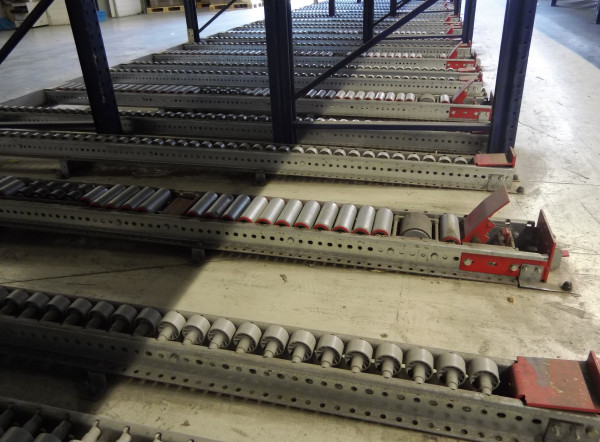 Continuous Pallet roller conveyor 2690-200-120