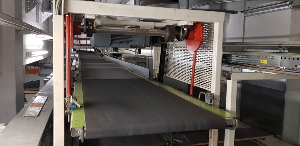 Lippert Belt Conveyor Folding Switch track 1360-750-600