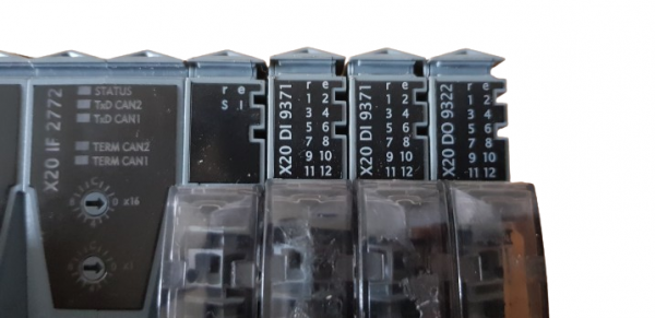 B&R controller X20 CP 3586 IF 2772 DI 9371 DO 9322