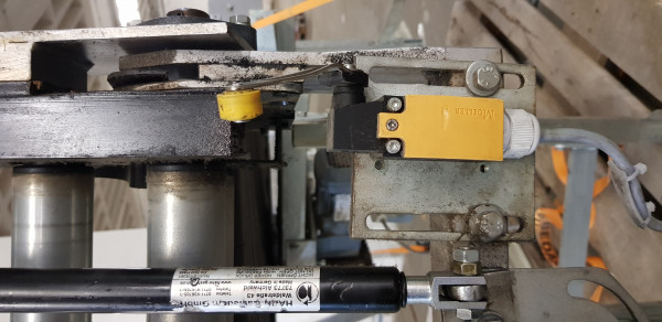 Budde Rollenkurve rechts oder Links plus Band mit Klappfunktion 90°-670-620 IR795