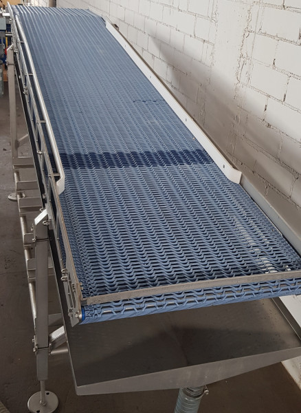 Kersting Kunststoff-Kette-Förderer Förderband Schrägförderer GF 3350-720-620 mit Abtropfwanne zum Re