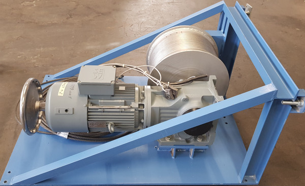 Horstmann SEW Aufzug Seilwinde